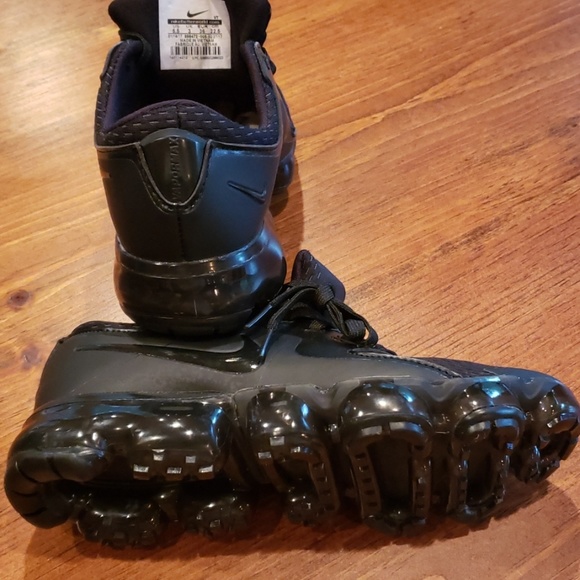 Nike Vapor Max - Picture 4 of 5